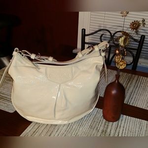 Dooney & Bourke patent leather shoulder bag